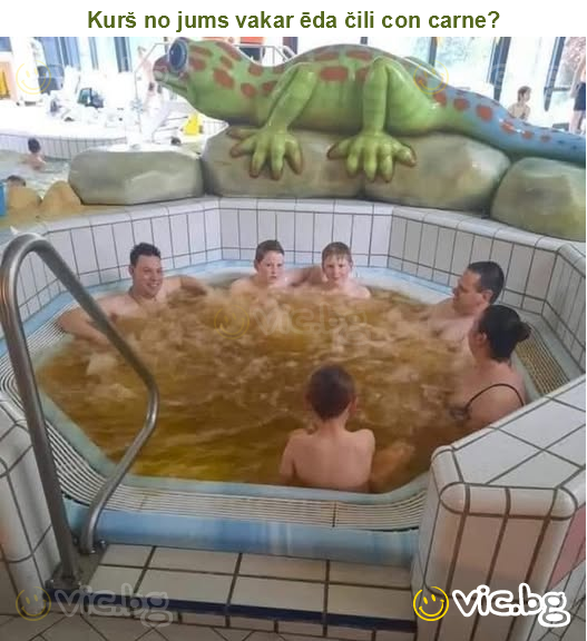 Kurš no jums vakar ēda čili con carne?