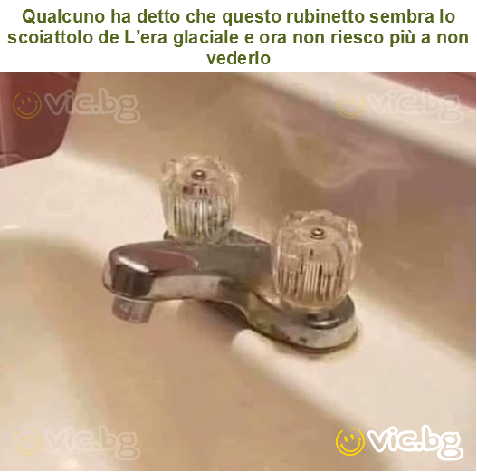 Qualcuno ha detto che questo rubinetto sembra lo scoiattolo de L’era glaciale e ora non riesco più a non vederlo