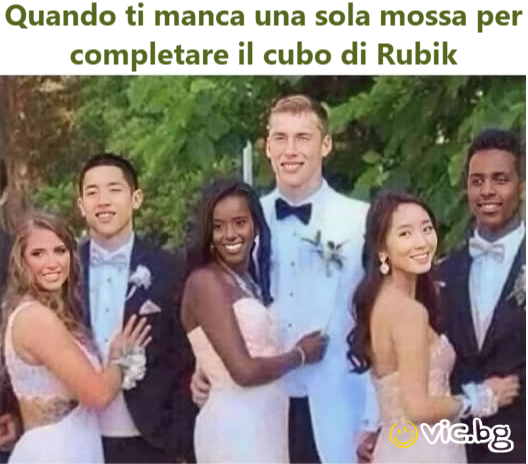 Quando ti manca una sola mossa per completare il cubo di Rubik