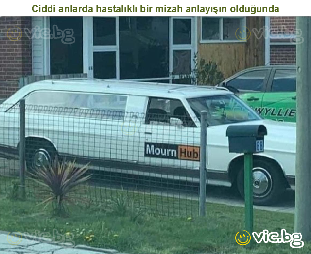 Ciddi anlarda hastalıklı bir mizah anlayışın olduğunda
