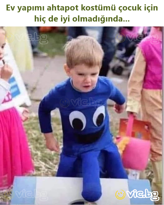 Ev yapımı ahtapot kostümü çocuk için hiç de iyi olmadığında...