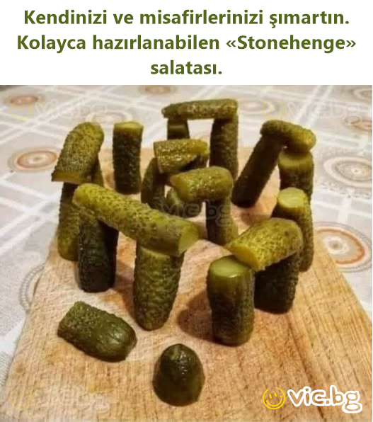 Kendinizi ve misafirlerinizi şımartın. Kolayca hazırlanabilen «Stonehenge» salatası.