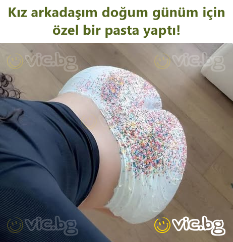Kız arkadaşım doğum günüm için özel bir pasta yaptı!