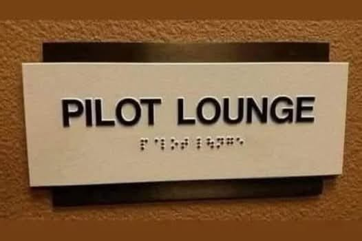 Pilot lounge