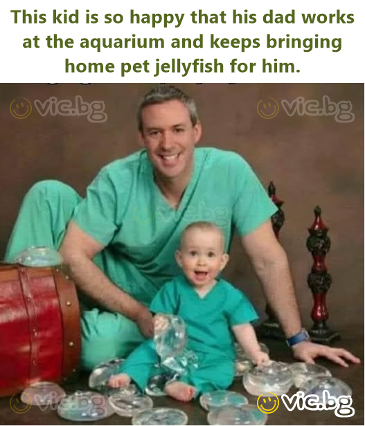 This kid is so happy that his dad works at the aquarium and keeps bringing home pet jellyfish for him.