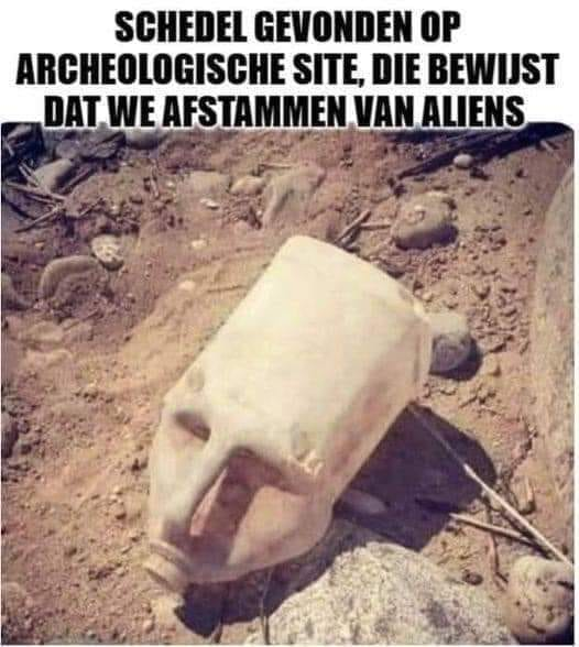 Schedel gevonden op archeologische site, die bewijst dat we afstammen van aliens