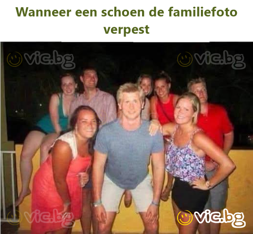 Wanneer een schoen de familiefoto verpest