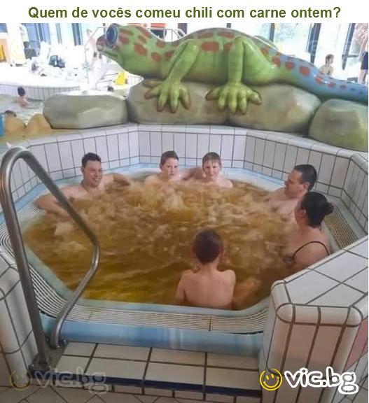 Quem de vocês comeu chili com carne ontem?