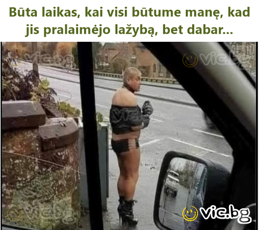 Mitt finger när jag använder billigt toalettpapper