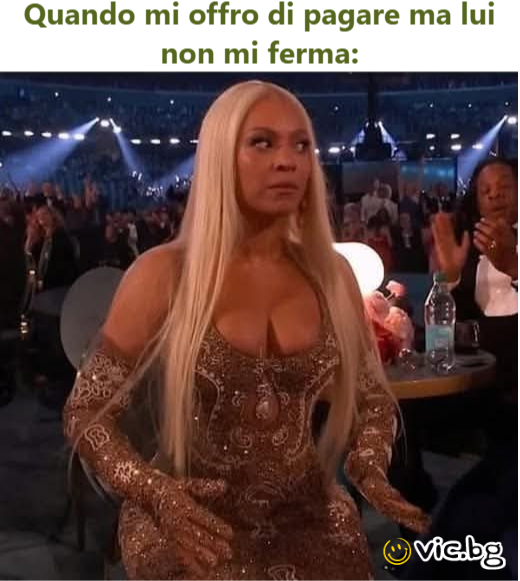När du och dina kompisar överlevt en björnattack och firar det med glass.
