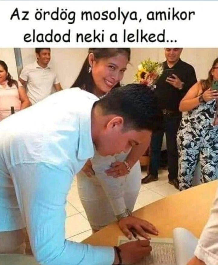 Az ördög mosolya, amikor eladod neki a lelked...