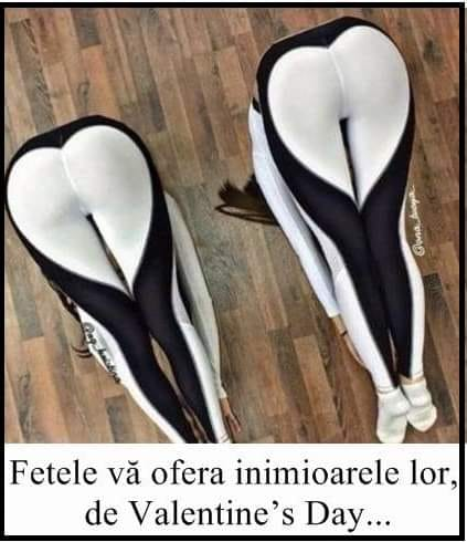 Fetele vă ofera inimioarele lor, de Valentine's Day...
