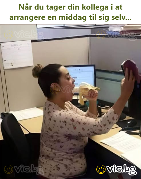 Når du tager din kollega i at arrangere en middag til sig selv...