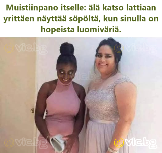 Muistiinpano itselle: älä katso lattiaan yrittäen näyttää söpöltä, kun sinulla on hopeista luomiväriä.