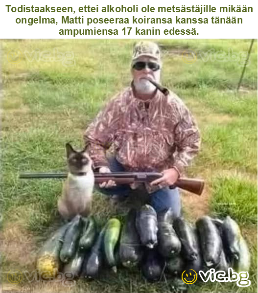 Todistaakseen, ettei alkoholi ole metsästäjille mikään ongelma, Matti poseeraa koiransa kanssa tänään ampumiensa 17 kanin edessä.