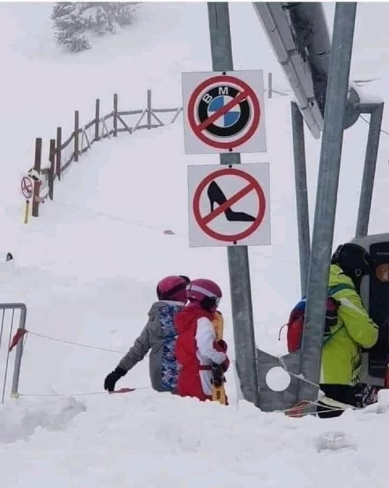 без BMW, токчета на лифта