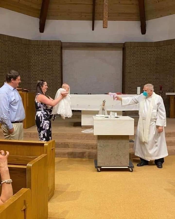 Когато си мислиш, че си видял всичко! Кръщене с воден пистолет...