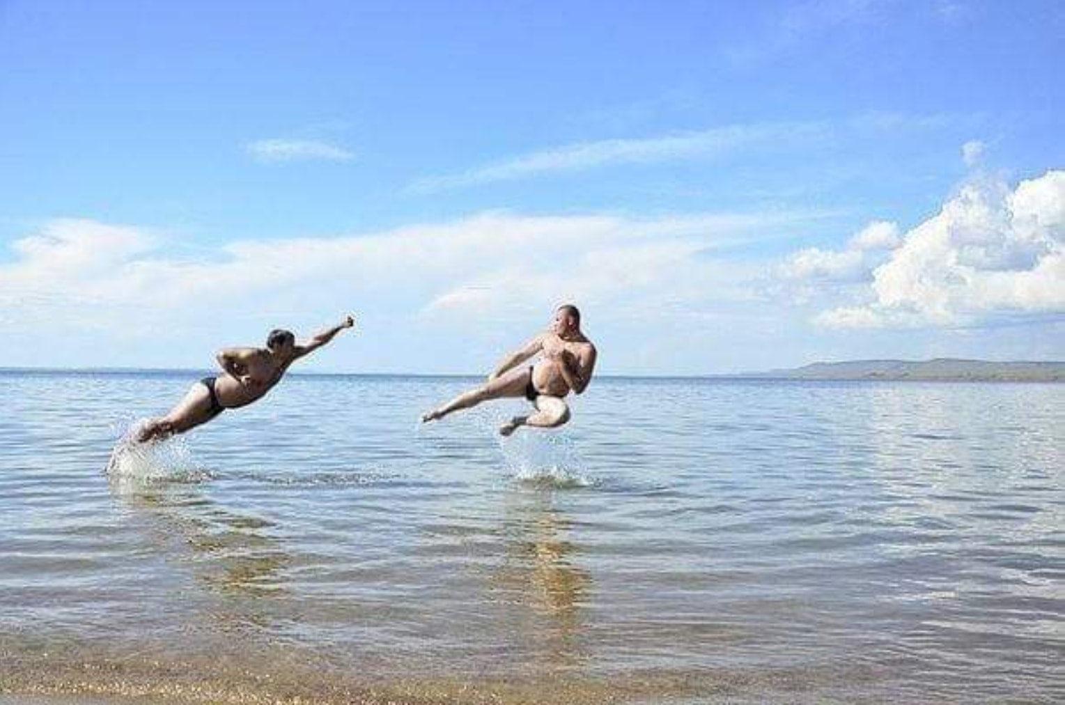 Най-трудните години от детството на мъжа са първите 40