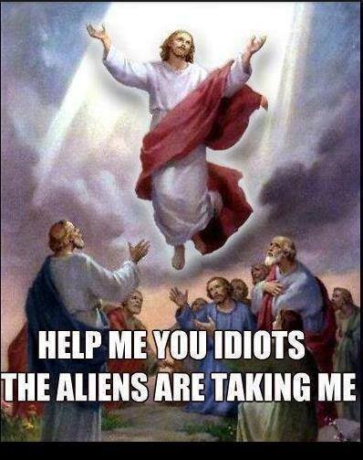 Помогнете идиоти, извънземните ме отвличат