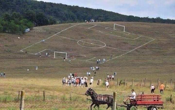 Тежък терен , най вече за левото крило...