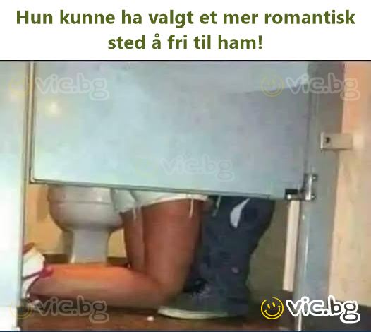 Нun kunne ha valgt et mer romantisk sted å fri til ham!